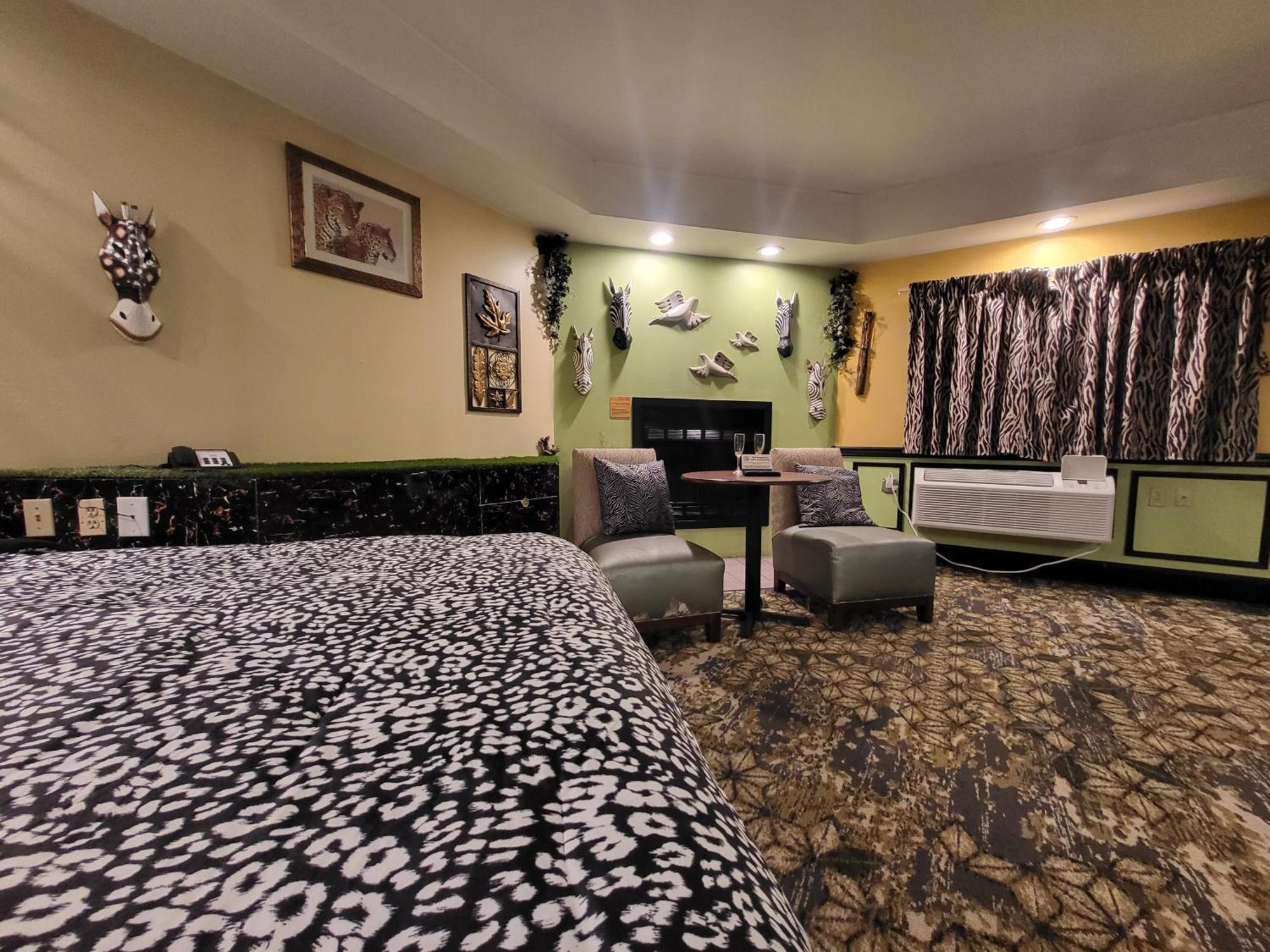 Inn Of The Dove - Romantic Luxury Suites With Jacuzzi & Fireplace At Harrisburg-Hershey-Philadelphia, Pa Bagian luar foto
